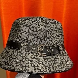 Coach bucket hat